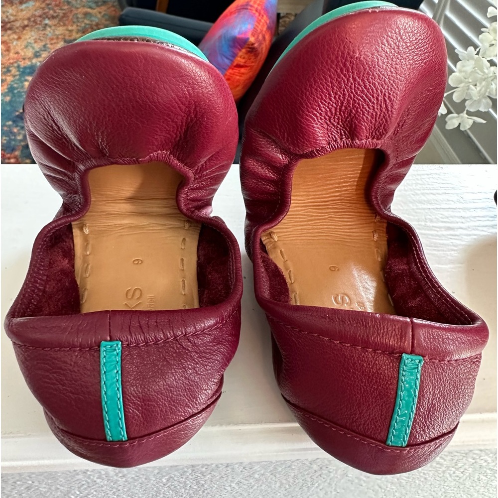 Tiek Shoes - burgundy